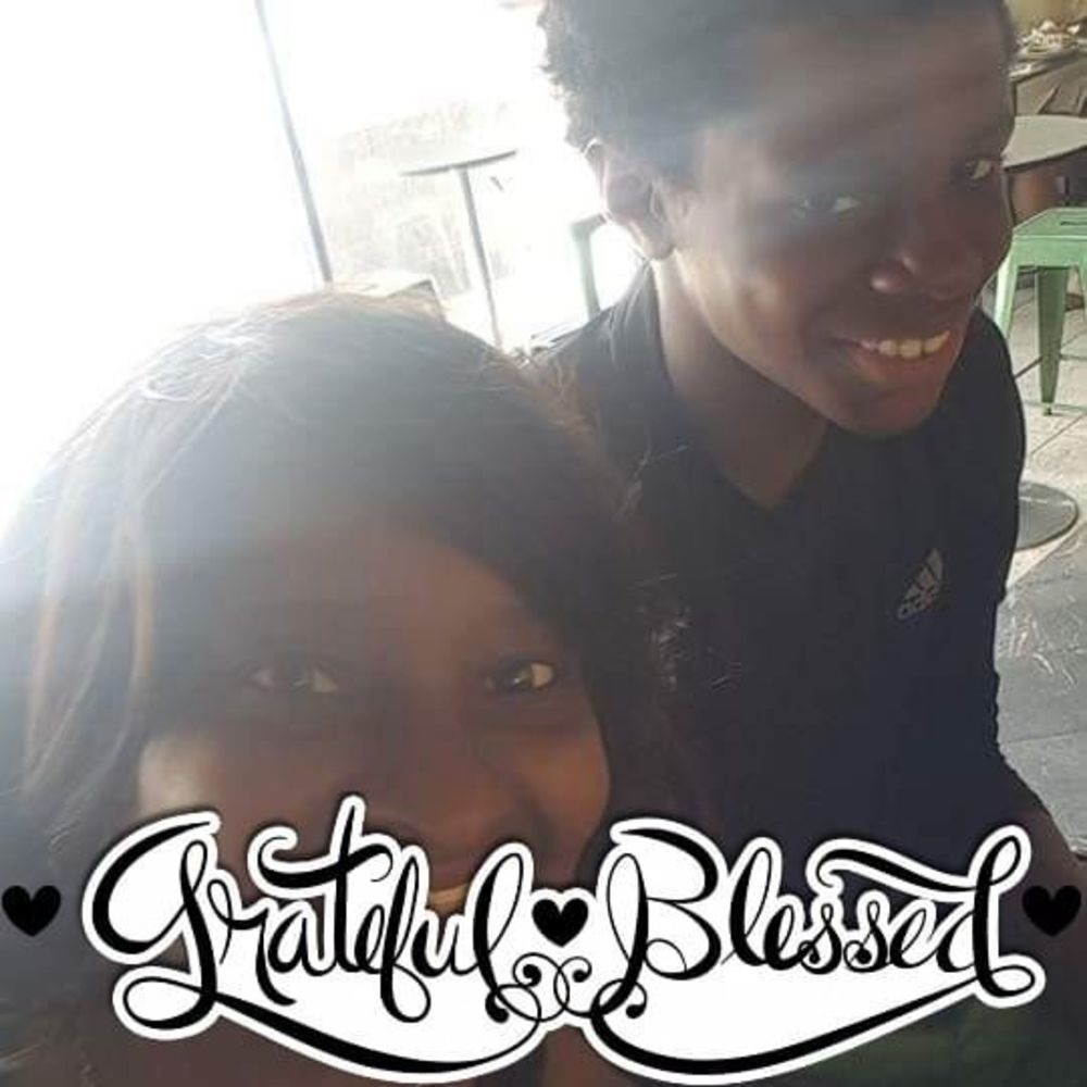 Meet your Posher, Deniese